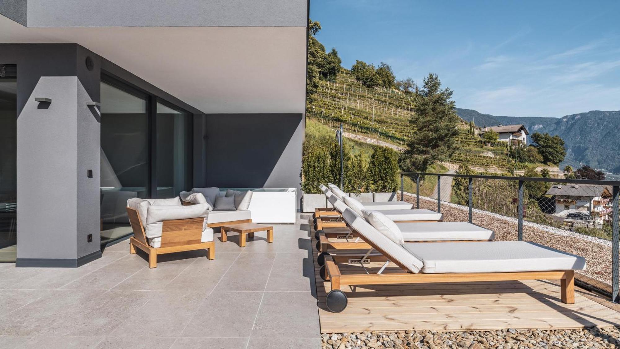 Arua Private Spa Villas Мерано Екстериор снимка
